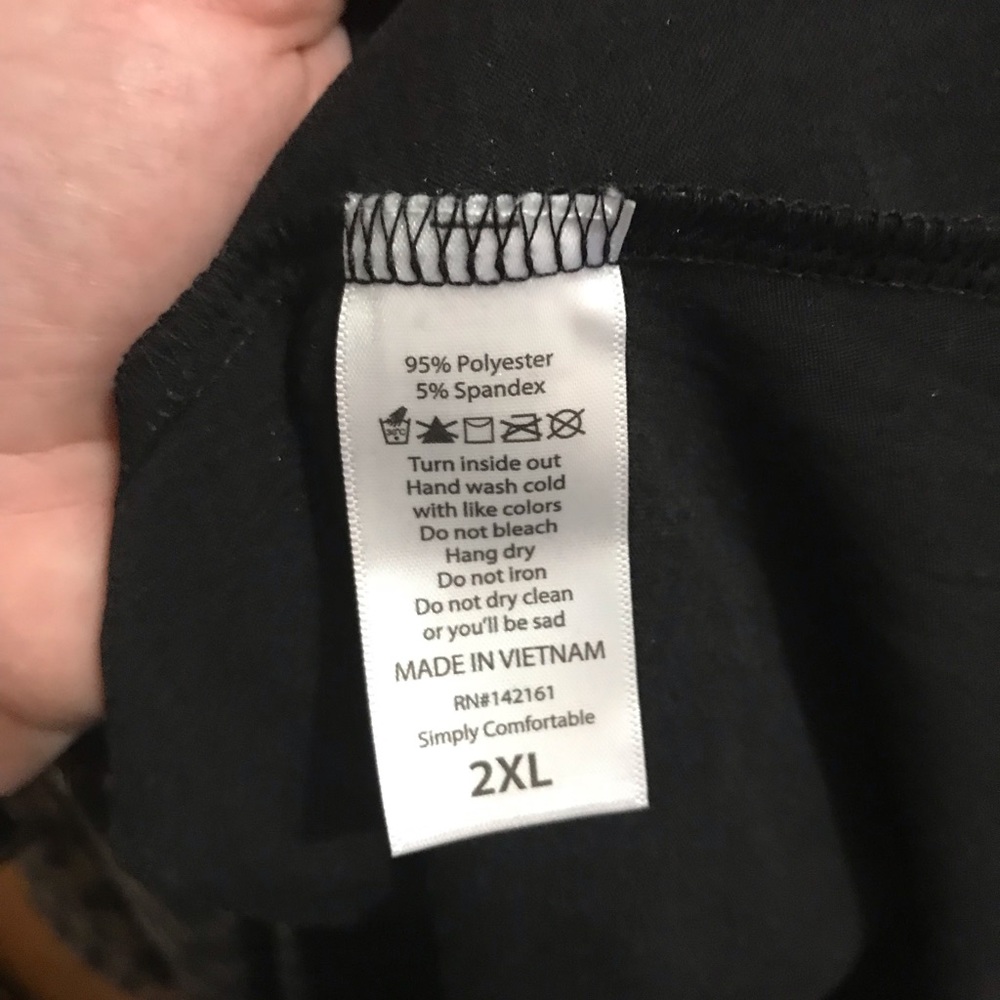 Lularoe Elegant Collection Carly Metallic - Picture 6 of 8